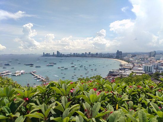Chumphonket Udomsak Monument